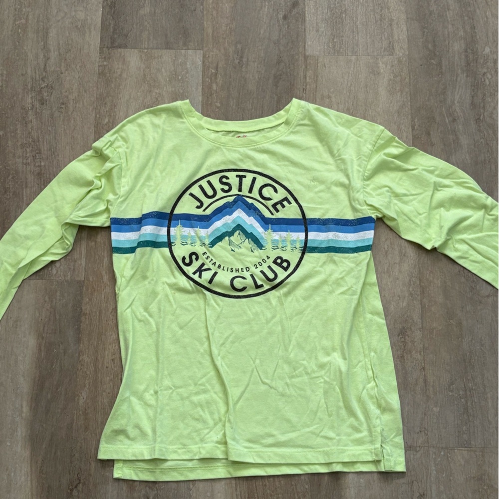 💚 Justice Girls XL Long Sleeve Shirt – “Ski Club” Graphic Tee (Size 14/16)